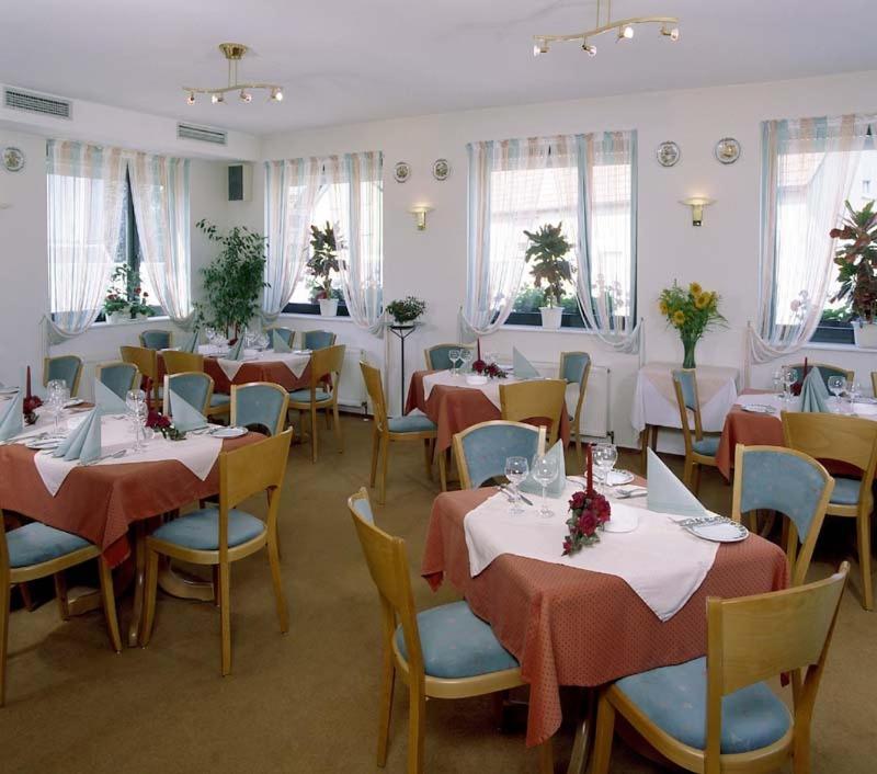 Hotel Ockenheim Exteriör bild