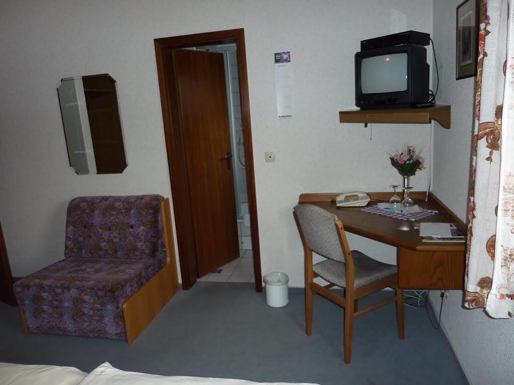 Hotel Ockenheim Exteriör bild